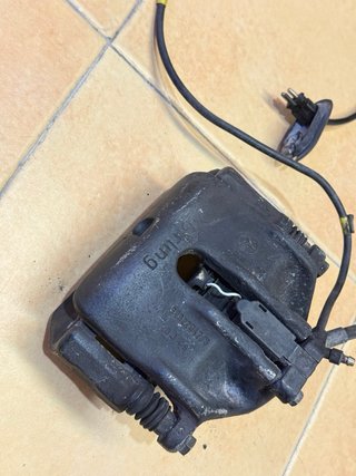 Pinza de freno Mercedes Benz