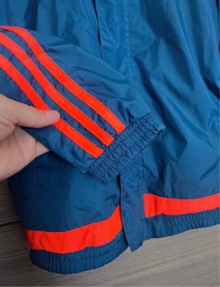 Chaqueta Adidas 152cm resistente al viento