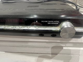 DVD HOME THEATRE DAV-DZ830W Sony 5.1