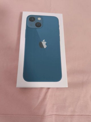 iPhone 13 mini