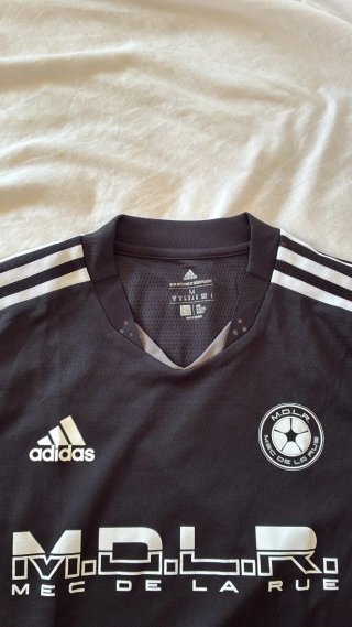 Camiseta Adidas exclusiva morad