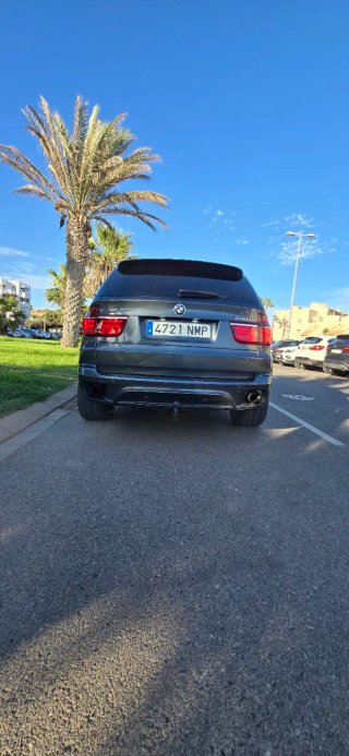 BMW X5 2011