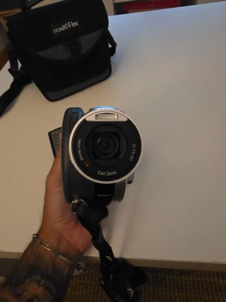 Videocámara Sony Handycam DCR-DVD404