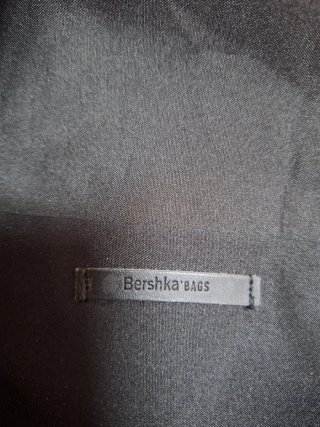 Mochila Negra Bordada Inspire Others Bershka