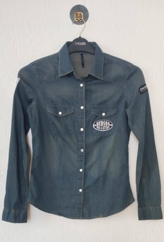 Camisa Vaquera con Parches