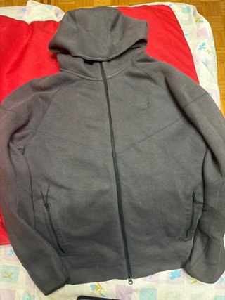 Chaqueta Nike Tech Fleece Gris
