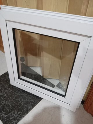 Ventana aluminio 45x45 basculante NUEVO, ASEOS