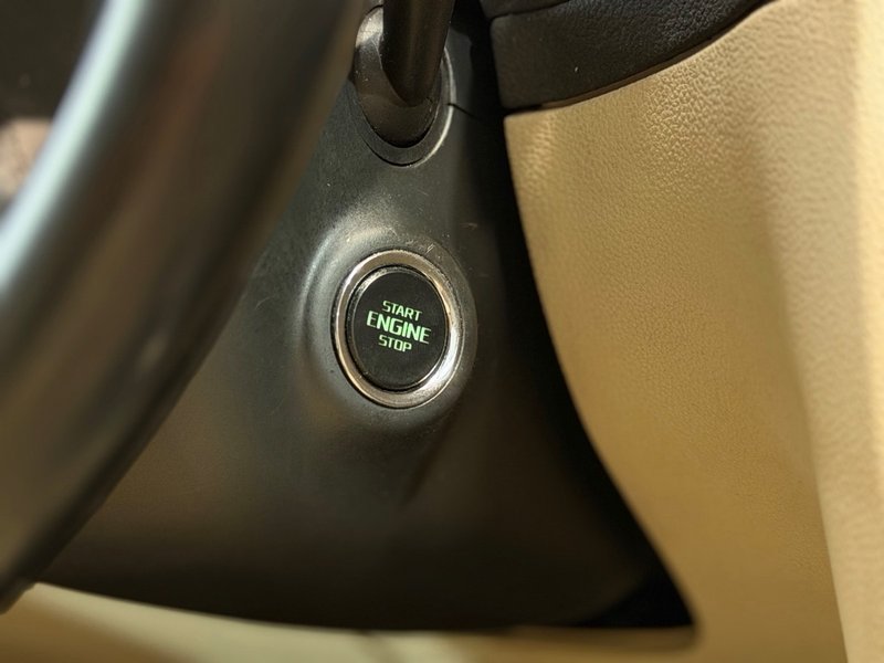 Škoda Superb 2.0 TDI CR Limited Edition 2013, foto 19
