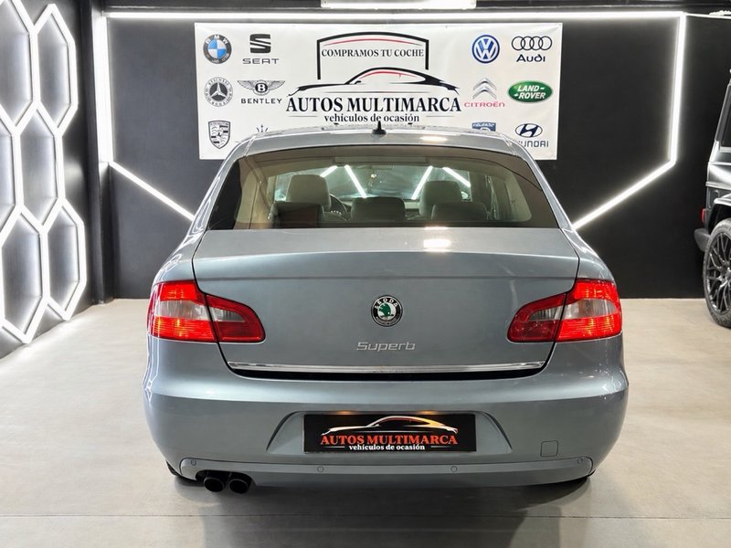 Škoda Superb 2.0 TDI CR Limited Edition 2013, foto 5