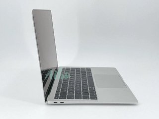 MacBook Air 13" (2019) Intel Core i5 1.6GHz 2 núcleos - SSD 256GB - RAM 8GB - Plata