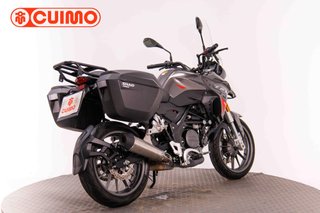 BENELLI TRK 251