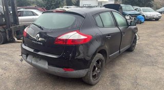 Renault 387821 bandeja trasera 794200017r megane i