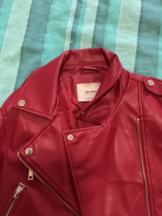Chaqueta de cuero roja