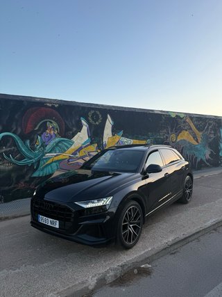 Audi Q8 2021