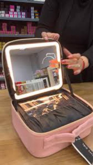 Neceser rosa con espejo y luz LED