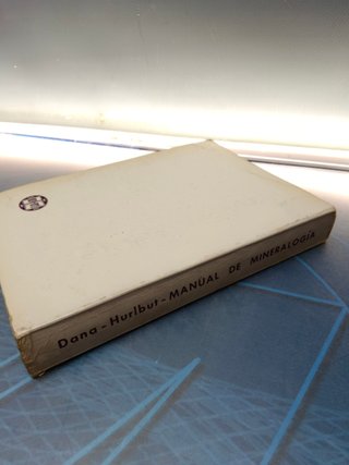 libro, Manual de Mineralogía. Dana-Hurlbut. Año 1960. buen estado