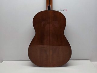 guitarra clasica admira mimosa