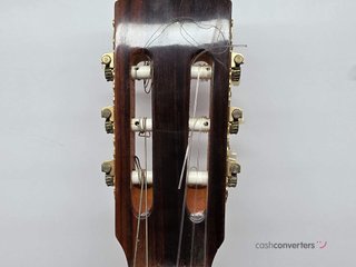 guitarra clasica admira mimosa