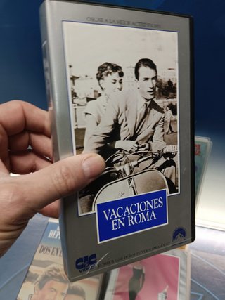 4 PELICULAS VHS románticas, Audrey Hepburn