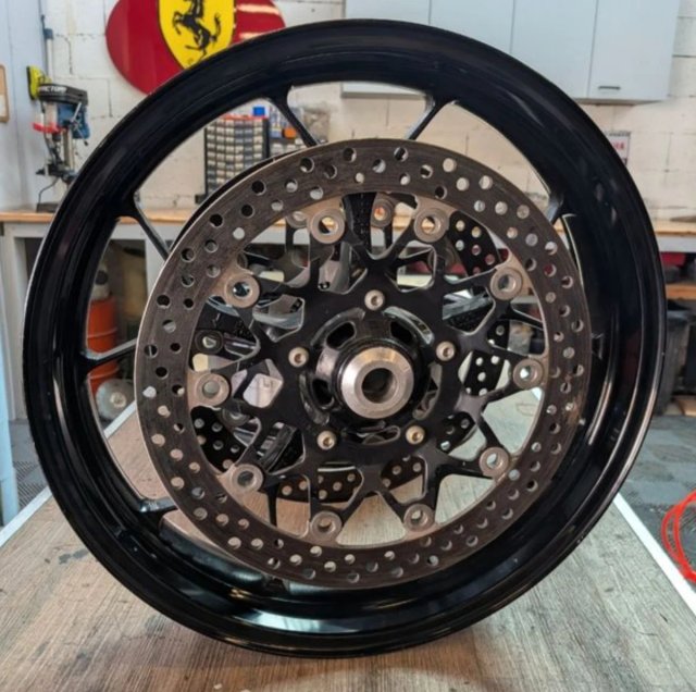 Llantas CBR1000RR SC77 17/19
