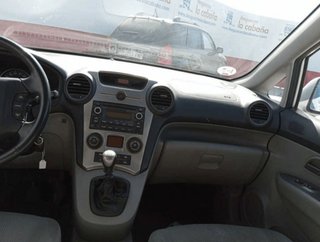 22252494 faro izquierdo 921011d020 kia carens iii
