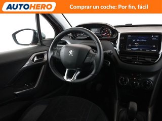 Peugeot 2008 1.2 PureTech Style