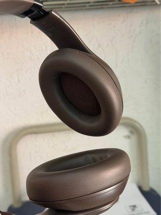 Cascos Beats Studio Pro 3 Marrones