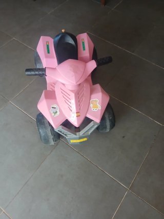 Moto de batería infantil rosa