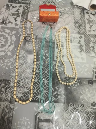 3 Collares Mujer Beige y Azul