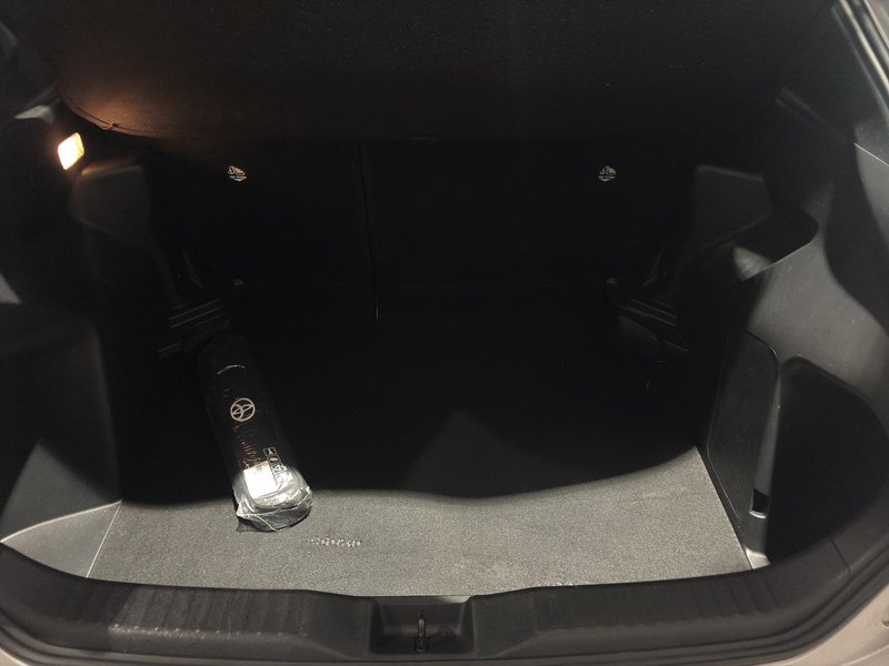 Toyota Yaris 2021, foto 10