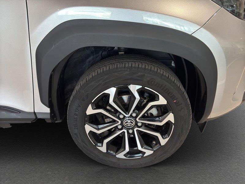 Toyota Yaris 2021, foto 16
