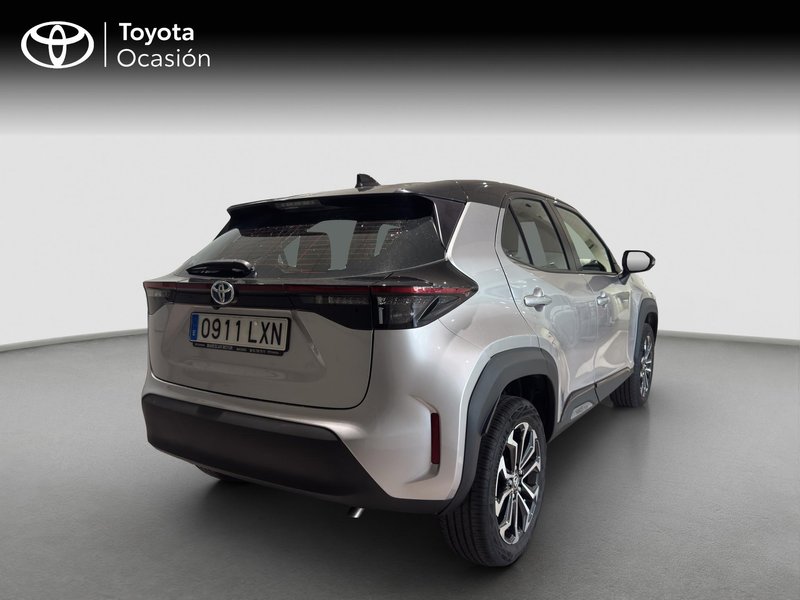 Toyota Yaris 2021, foto 18