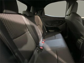 TOYOTA Yaris 120H 1.5 Style Plus