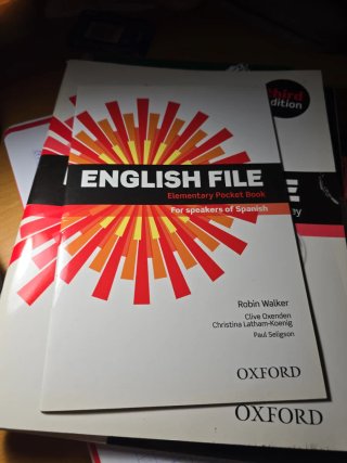 English File Elementary. Student's book