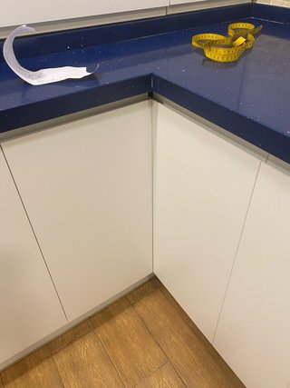 Cocina completa con encimera silestone azul estela