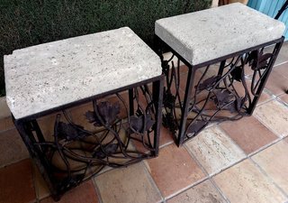 2 mesas de exterior de tosca y hierro de 1960