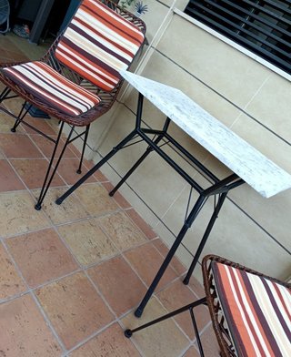 Conjunto mesa y sillas ratán de jardín de 1930