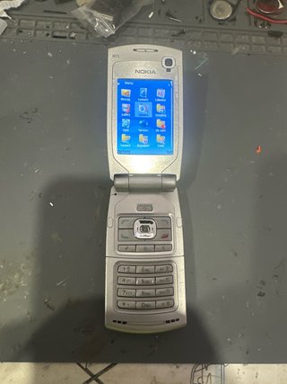 Nokia N71