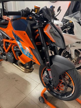 Alerones laterales KTM 1290 Super Duke R