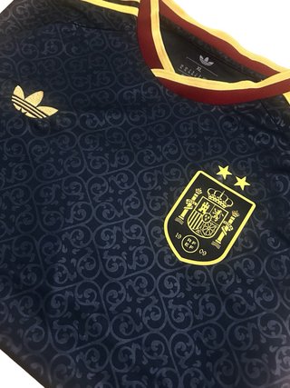 Camiseta Adidas Edición Especial