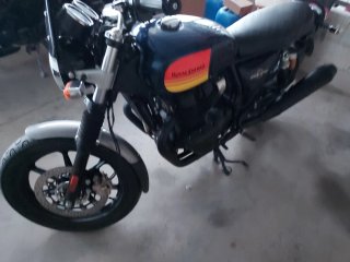 Royal Enfield Interceptor 650 Barcelona Blue