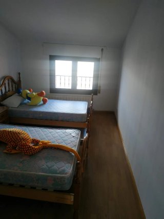 Habitación juvenil pino