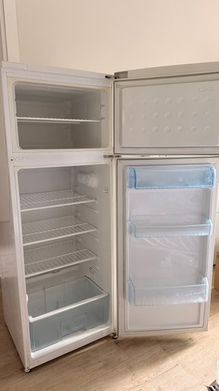 Frigorifero con congelatore Beko DSA2501