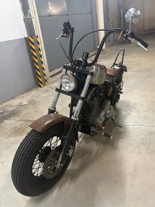 Harley-Davidson 883 Softail