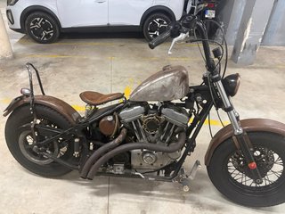 Harley-Davidson 883 Softail