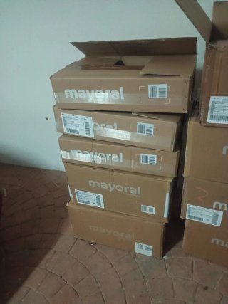 9 cajas de cartón grandes Mayoral – resistentes