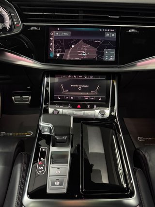 Audi Q8 2023