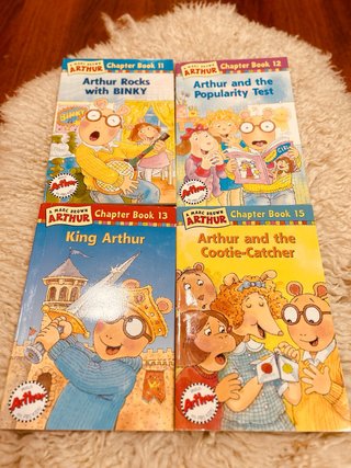 (7-10)4 Libros Arthur inglés infantil
