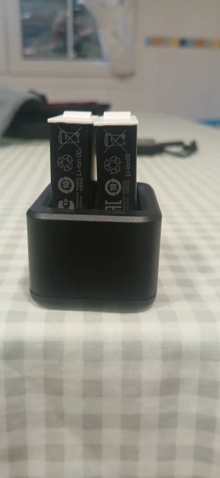 Caricabatterie dual GoPro per batterie Enduro