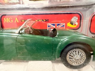 MG A Twin Cam Tonka Polistil 1:18